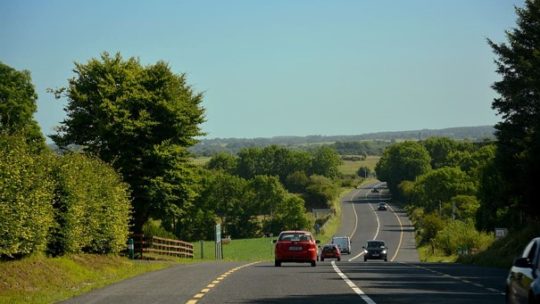 Comment accéder à la location voiture en Irlande pour moins de 25 ans?